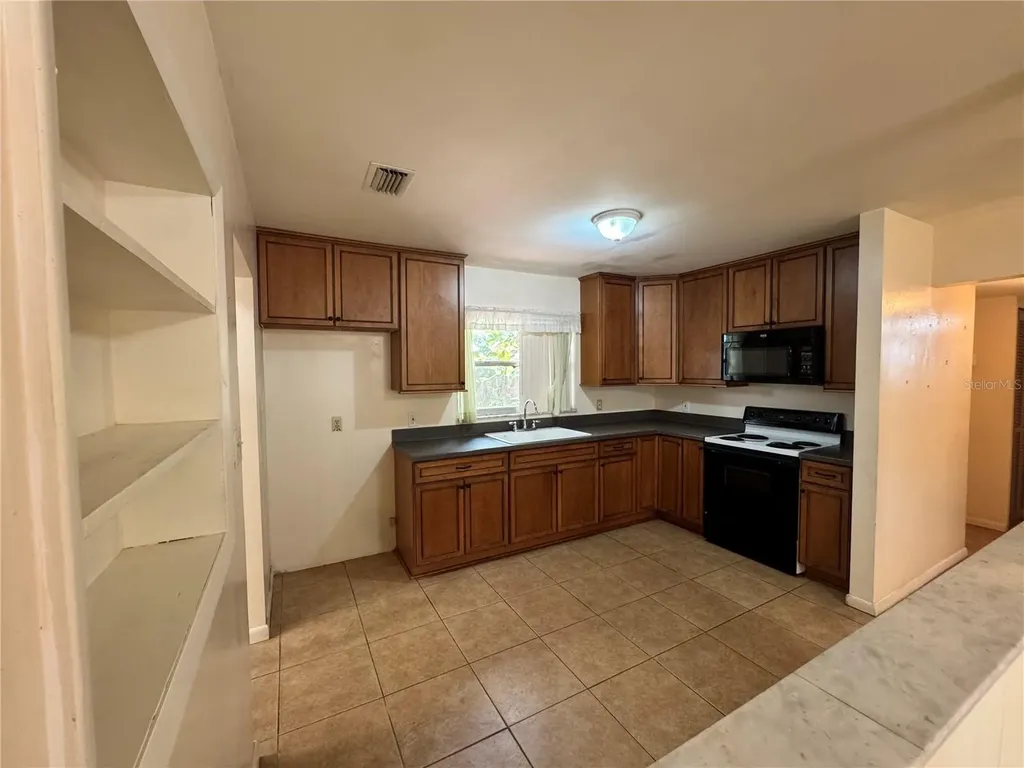 3608 W Leila Avenue Tampa FL 33611