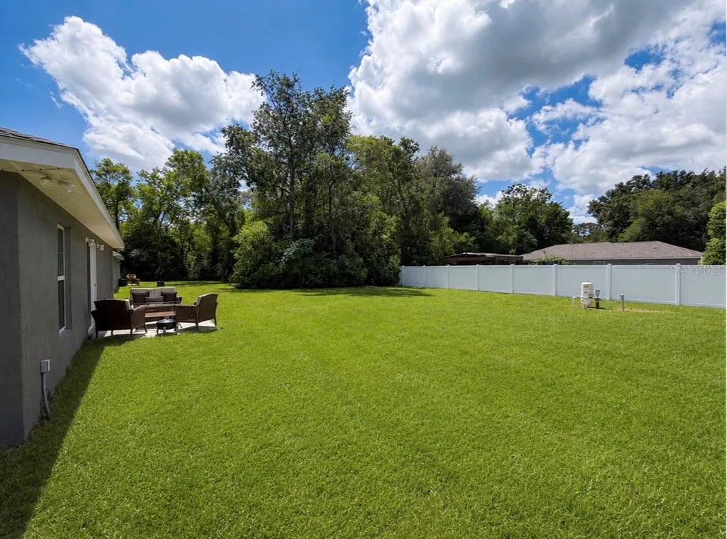 4244 SE 138th Street Summerfield FL 34491