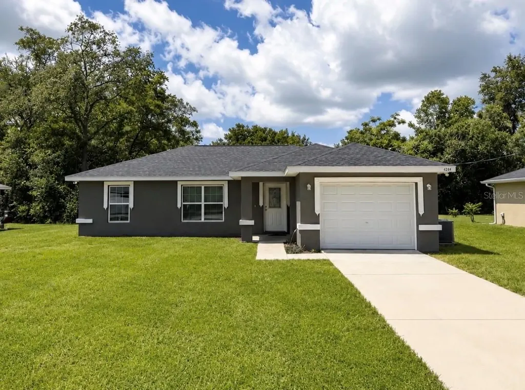 4244 SE 138th Street Summerfield FL 34491