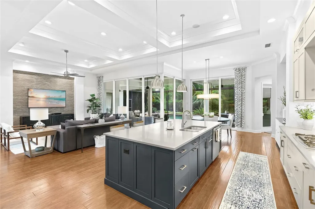 804 Crosswind Avenue Sarasota FL 34240