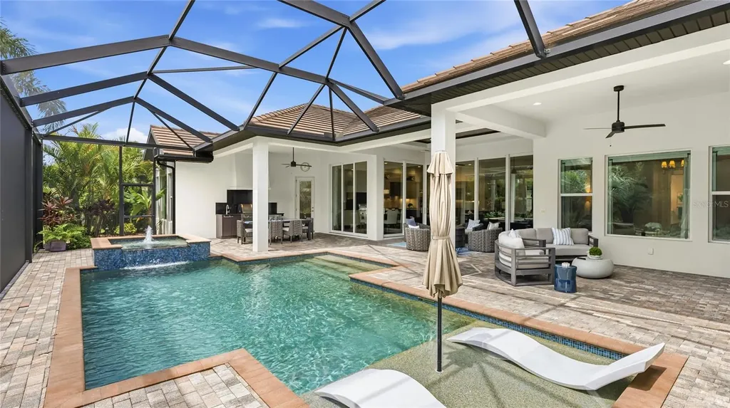804 Crosswind Avenue Sarasota FL 34240