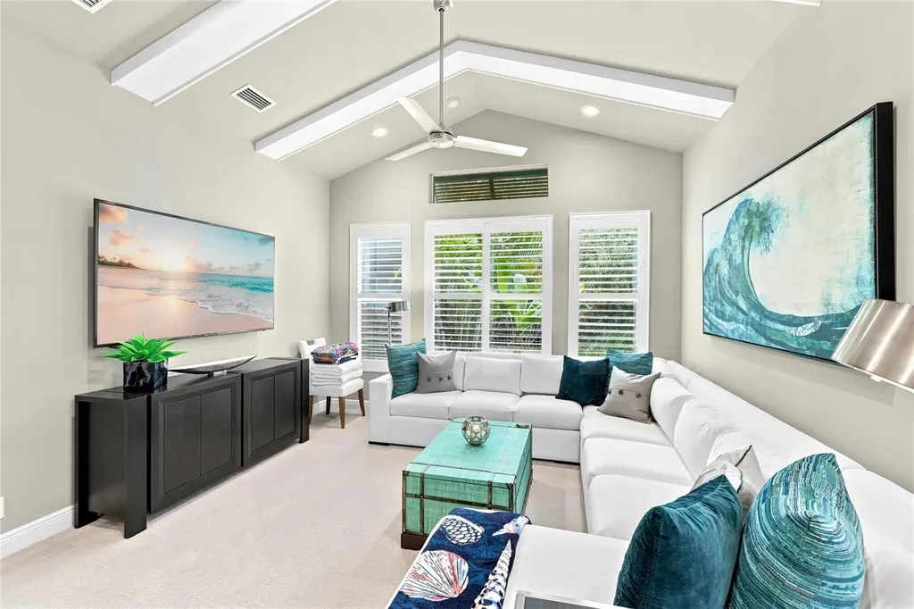 804 Crosswind Avenue Sarasota FL 34240