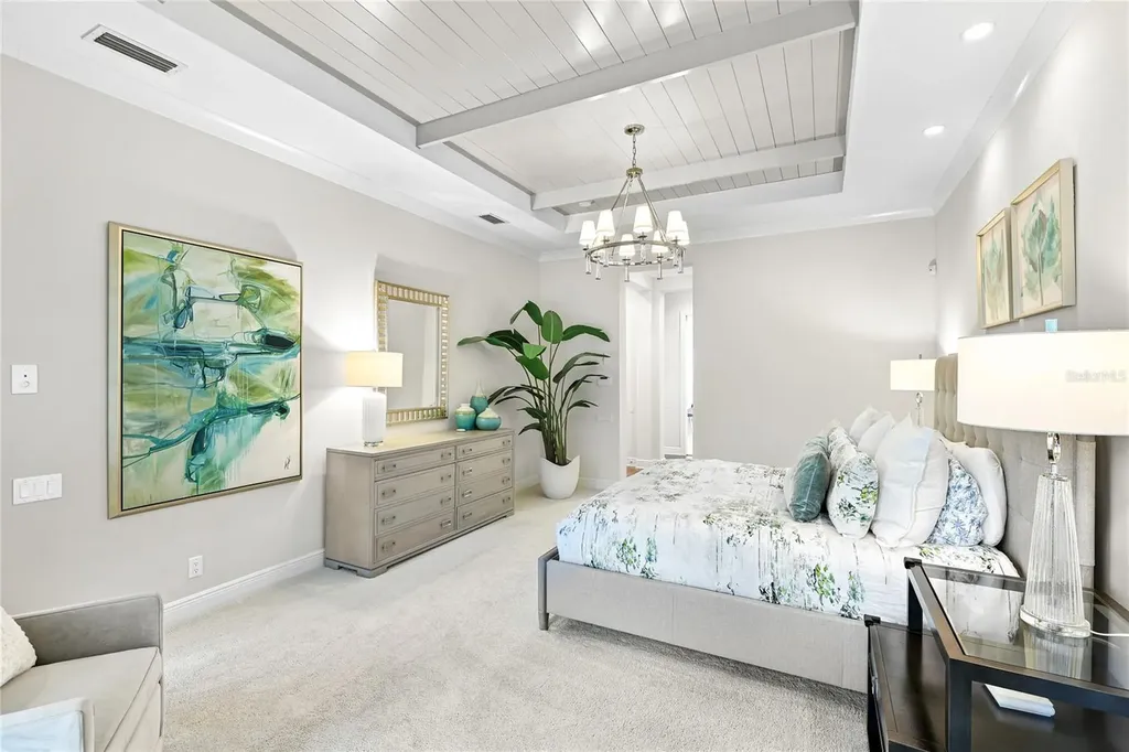 804 Crosswind Avenue Sarasota FL 34240