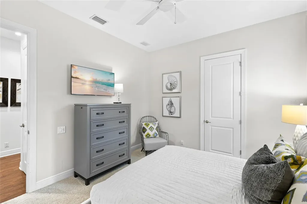 804 Crosswind Avenue Sarasota FL 34240