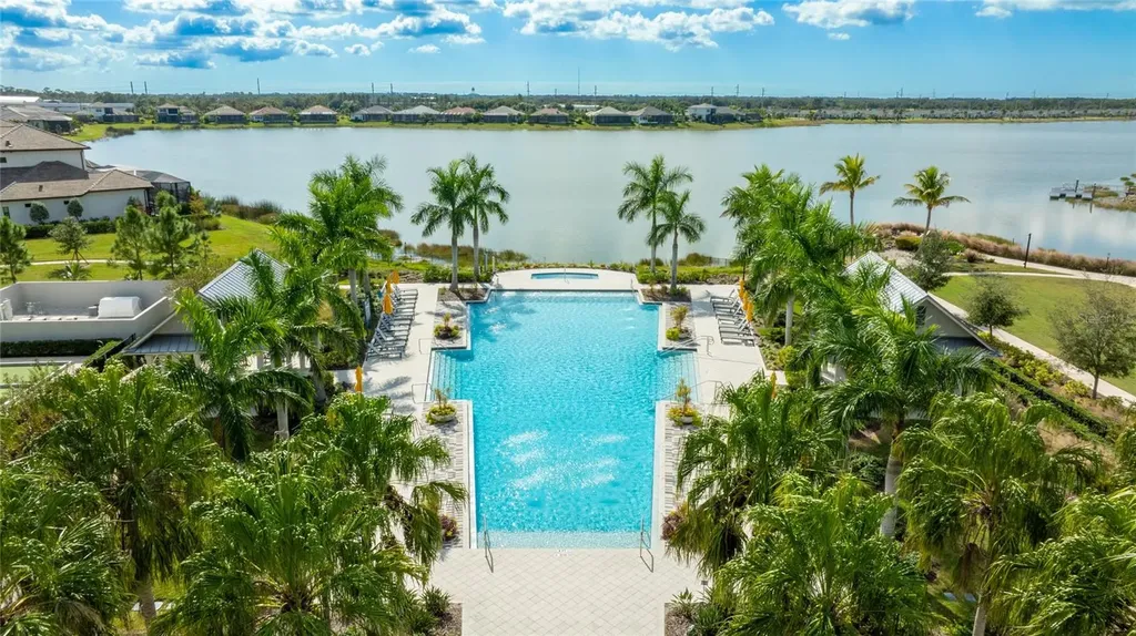 804 Crosswind Avenue Sarasota FL 34240