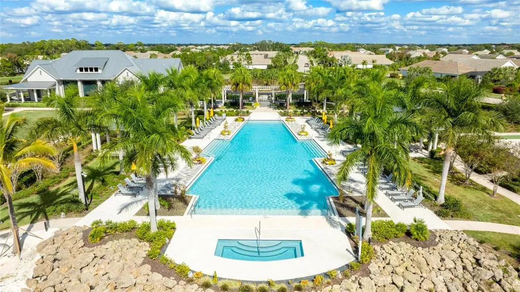 804 Crosswind Avenue Sarasota FL 34240