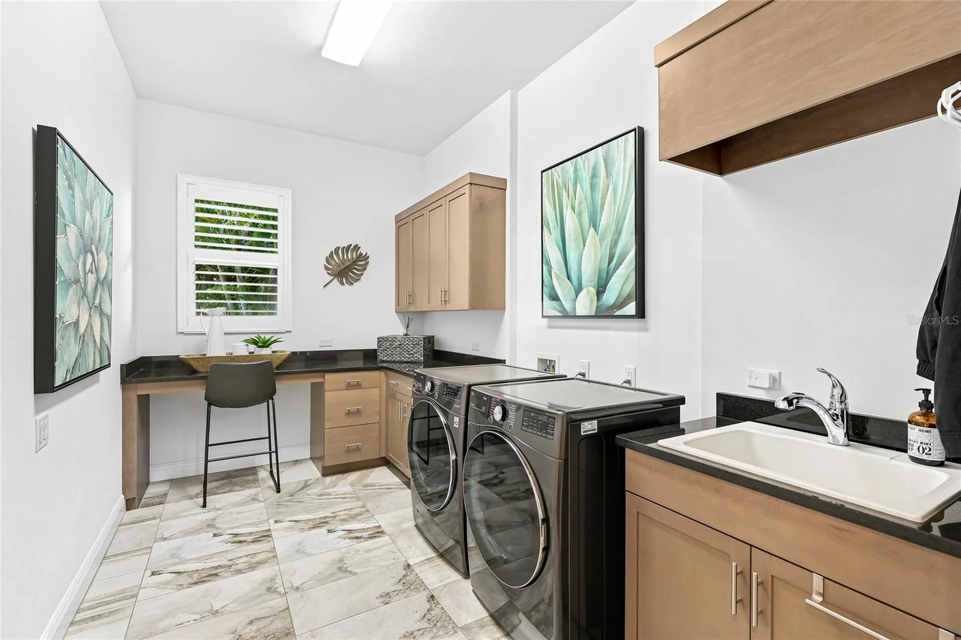 804 Crosswind Avenue Sarasota FL 34240