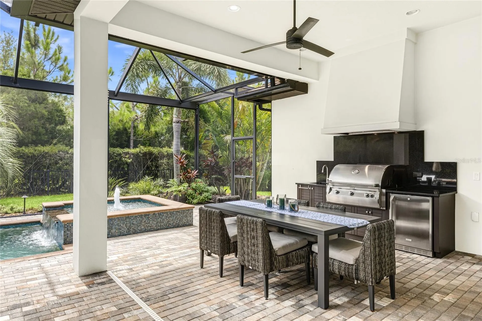 804 Crosswind Avenue Sarasota FL 34240