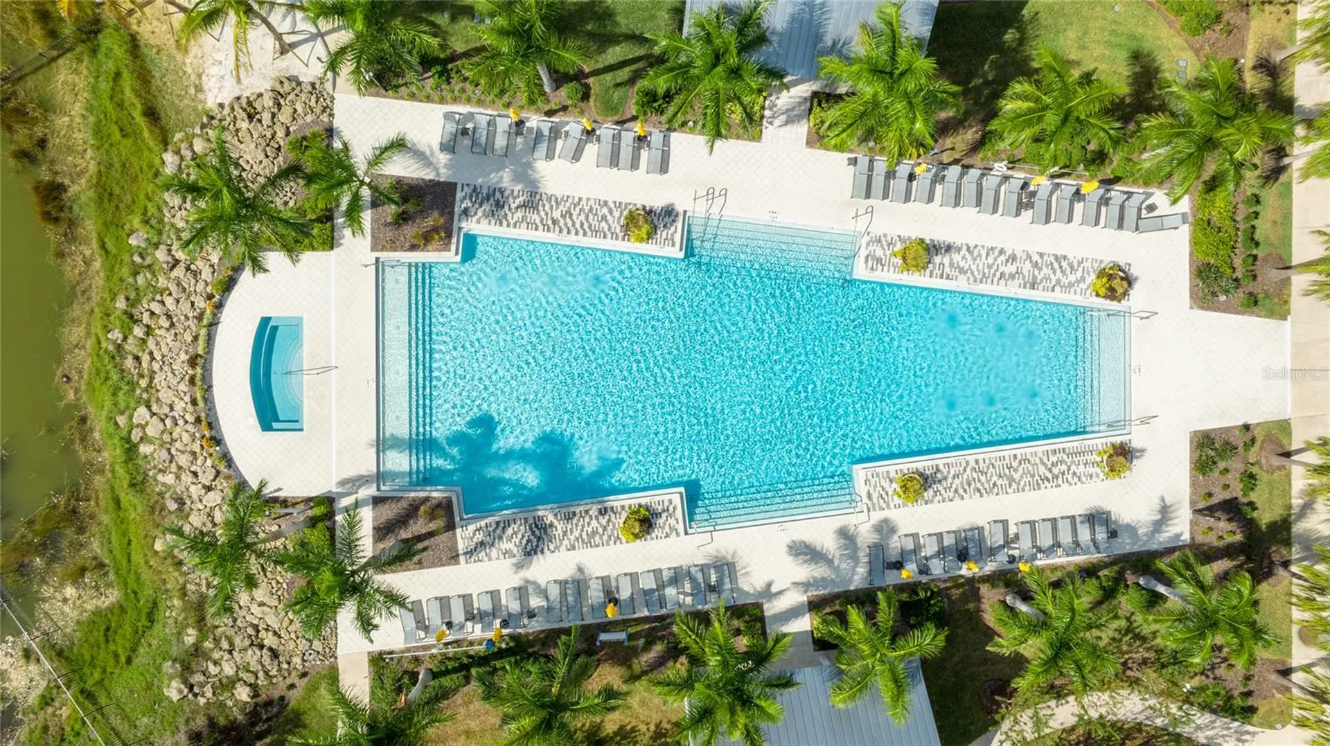 804 Crosswind Avenue Sarasota FL 34240