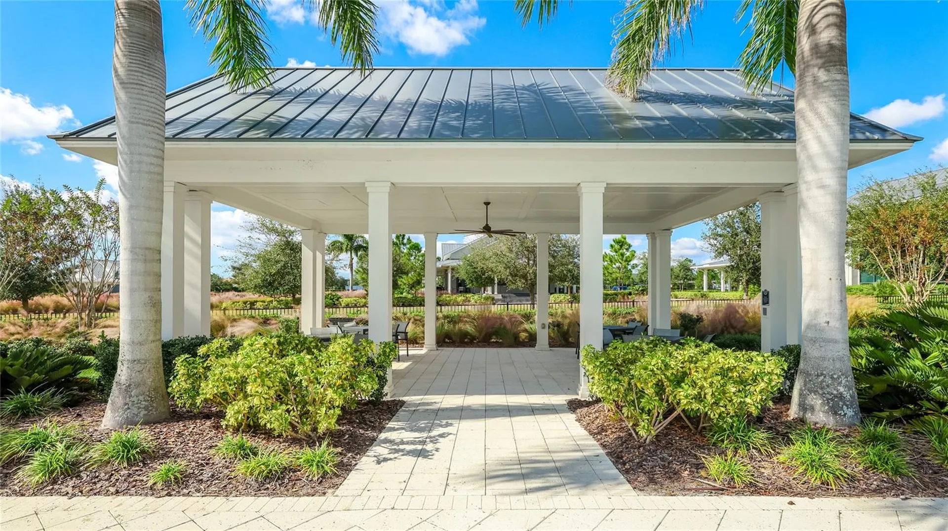 804 Crosswind Avenue Sarasota FL 34240