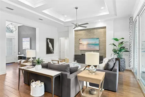 804 Crosswind Avenue Sarasota FL 34240