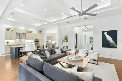804 Crosswind Avenue Sarasota FL 34240
