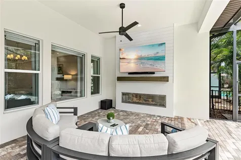 804 Crosswind Avenue Sarasota FL 34240
