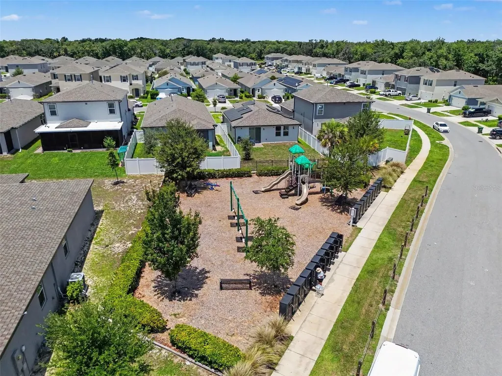 30256 Armenia Road NE Leesburg FL 34748