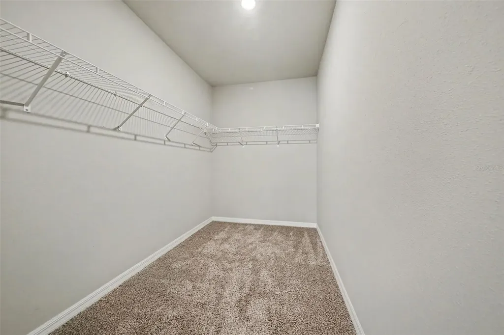 30256 Armenia Road NE Leesburg FL 34748