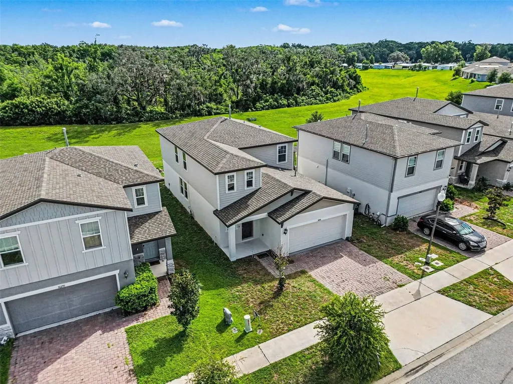 30256 Armenia Road NE Leesburg FL 34748
