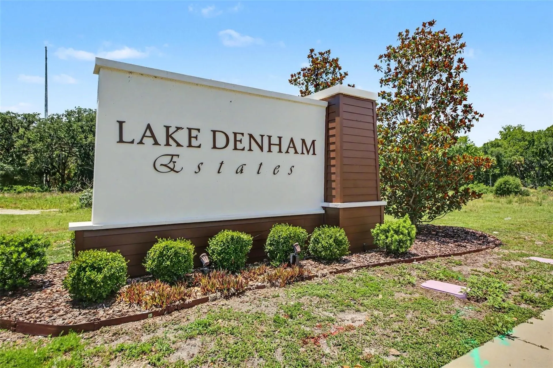 30256 Armenia Road NE Leesburg FL 34748