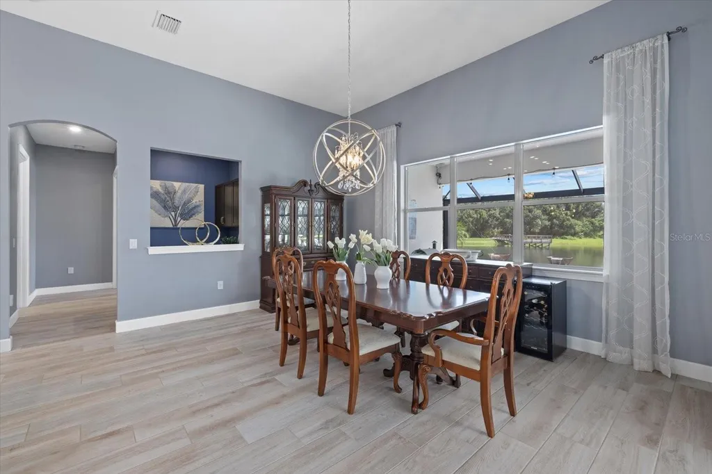 12105 Seabrook Avenue Bradenton FL 34211