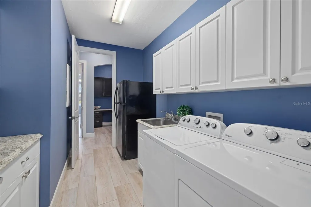 12105 Seabrook Avenue Bradenton FL 34211