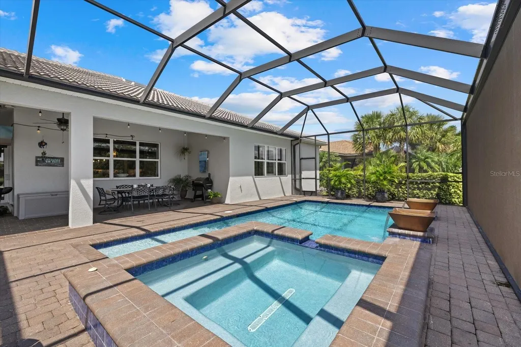 12105 Seabrook Avenue Bradenton FL 34211