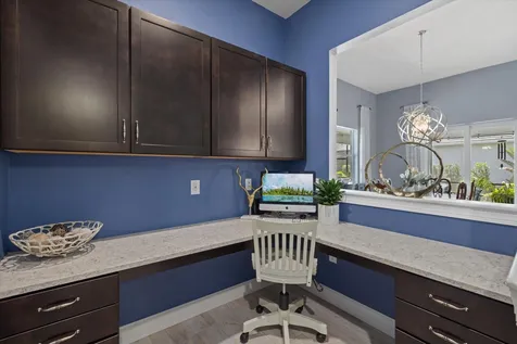 12105 Seabrook Avenue Bradenton FL 34211