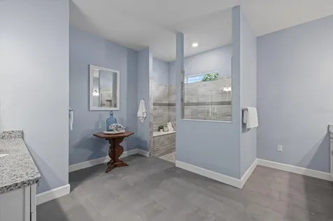 12105 Seabrook Avenue Bradenton FL 34211