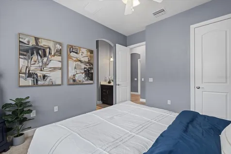 12105 Seabrook Avenue Bradenton FL 34211