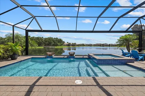 12105 Seabrook Avenue Bradenton FL 34211