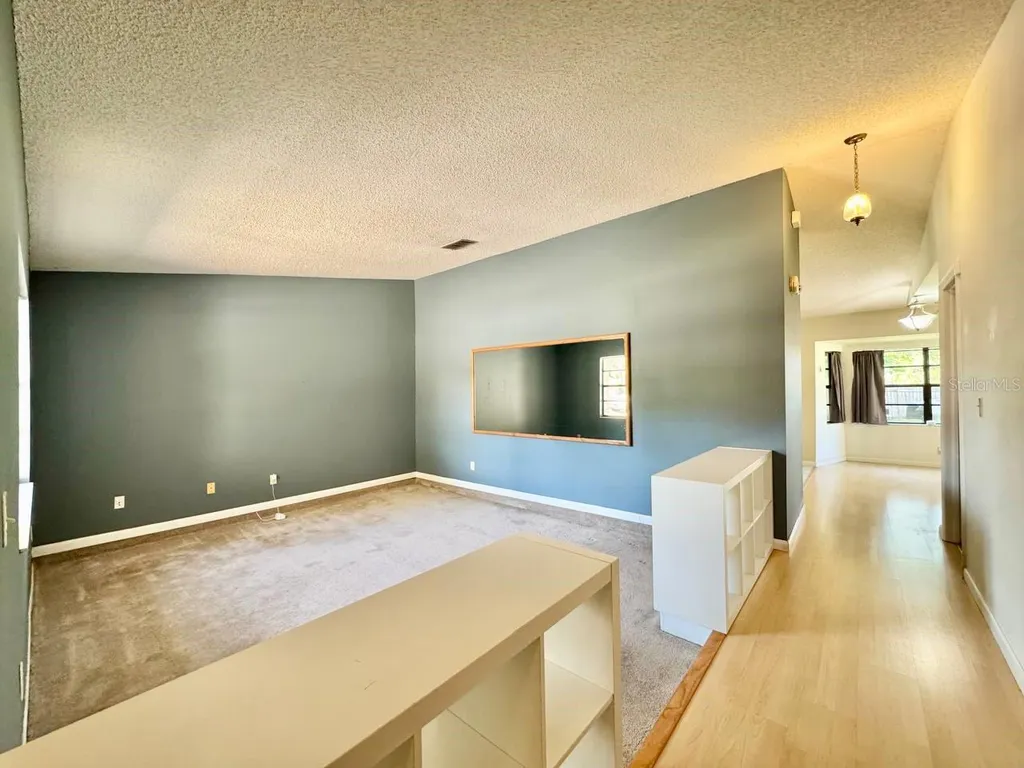3195 Chamblee Lane Clearwater FL 33759