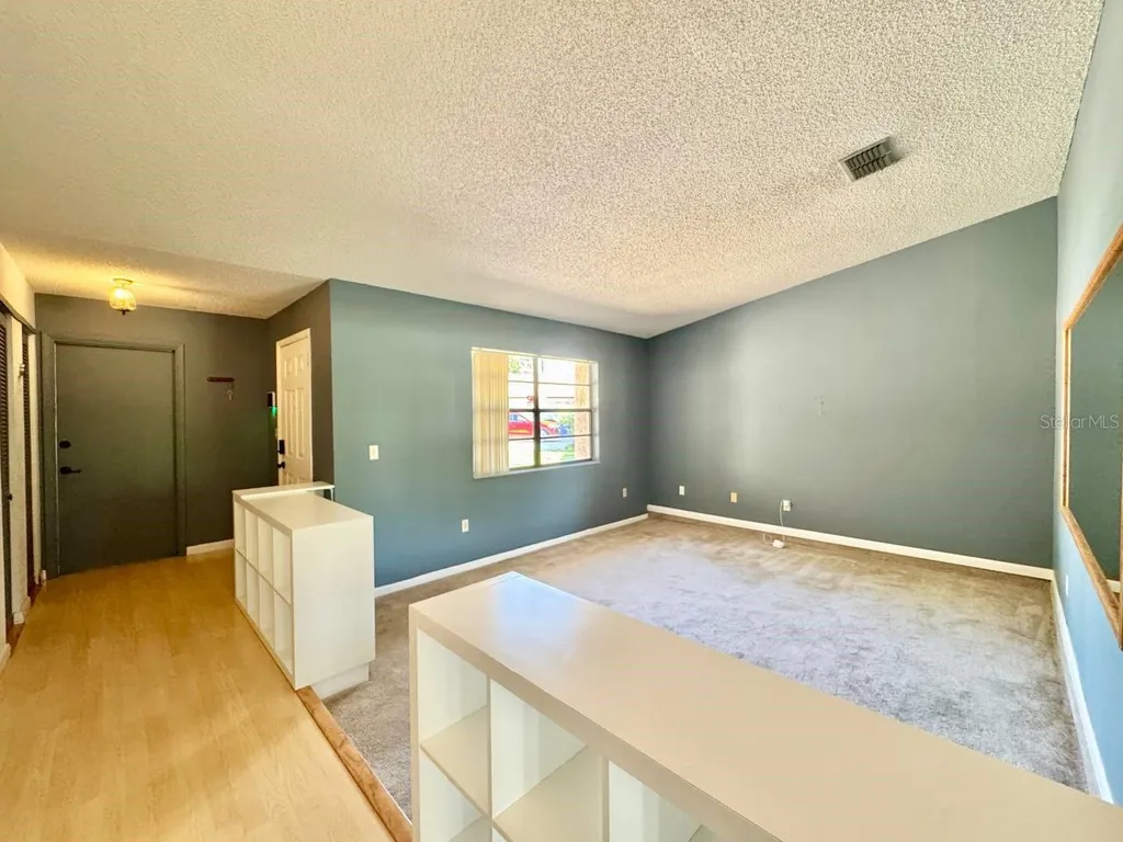 3195 Chamblee Lane Clearwater FL 33759
