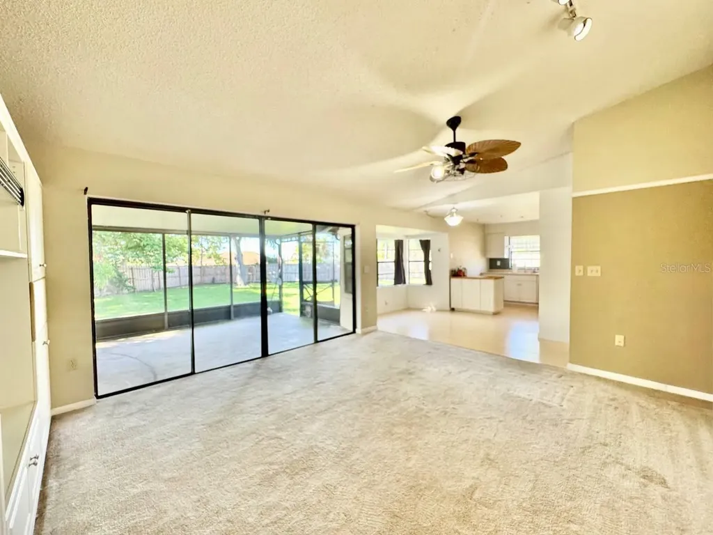 3195 Chamblee Lane Clearwater FL 33759