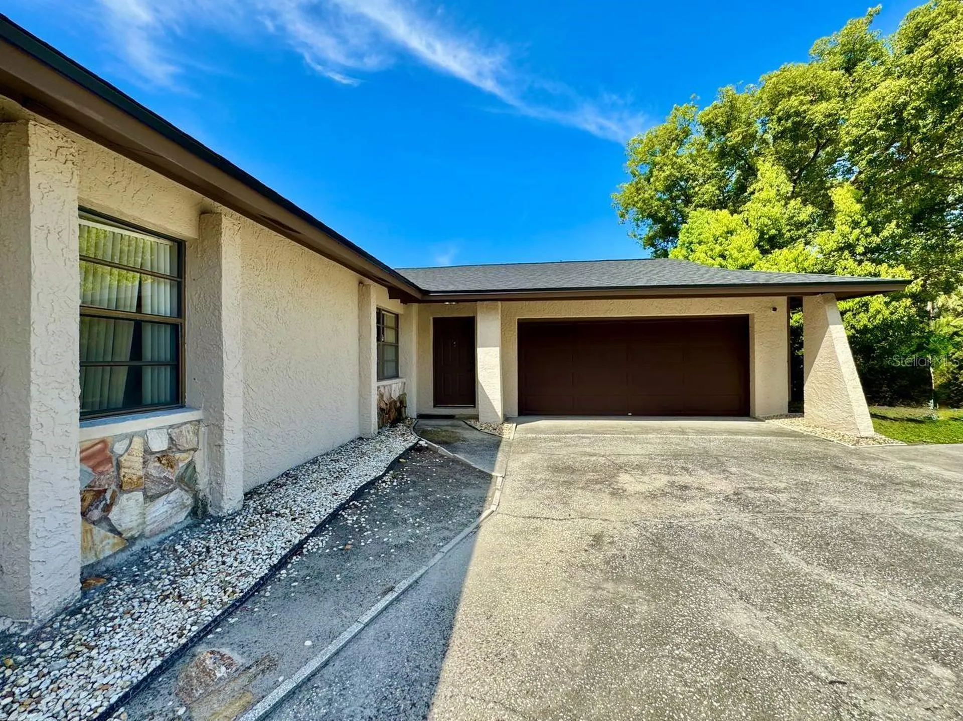3195 Chamblee Lane Clearwater FL 33759