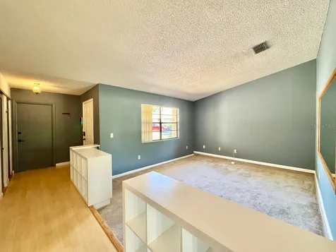 3195 Chamblee Lane Clearwater FL 33759