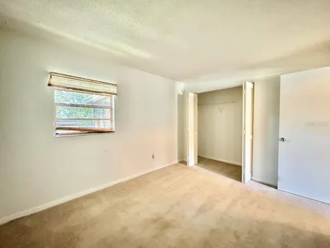 3195 Chamblee Lane Clearwater FL 33759