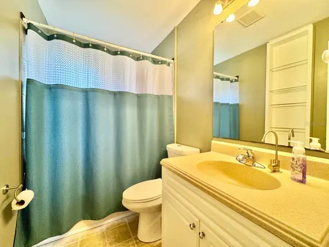 3195 Chamblee Lane Clearwater FL 33759