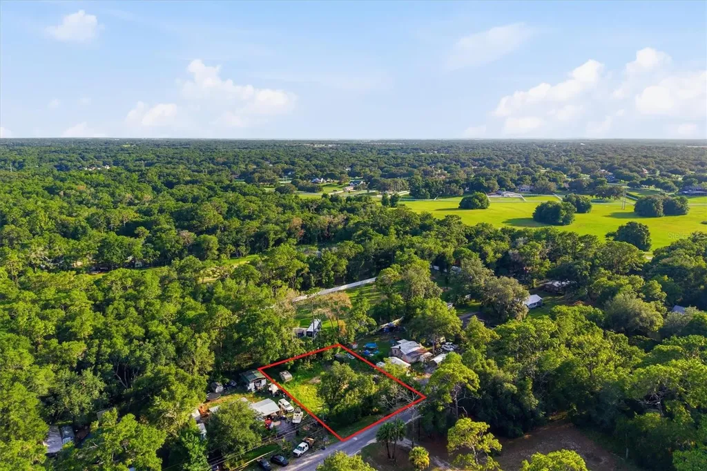 88 W Simon Avenue Apopka FL 32712