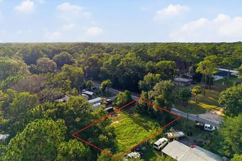 88 W Simon Avenue Apopka FL 32712