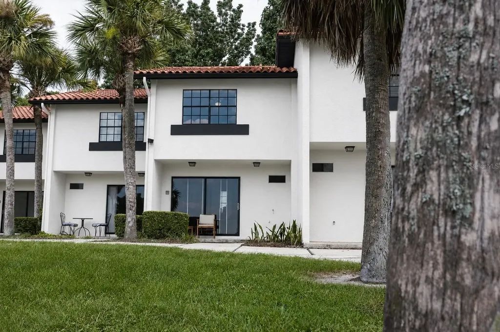 10330 Turkey Lake Road Orlando FL 32819