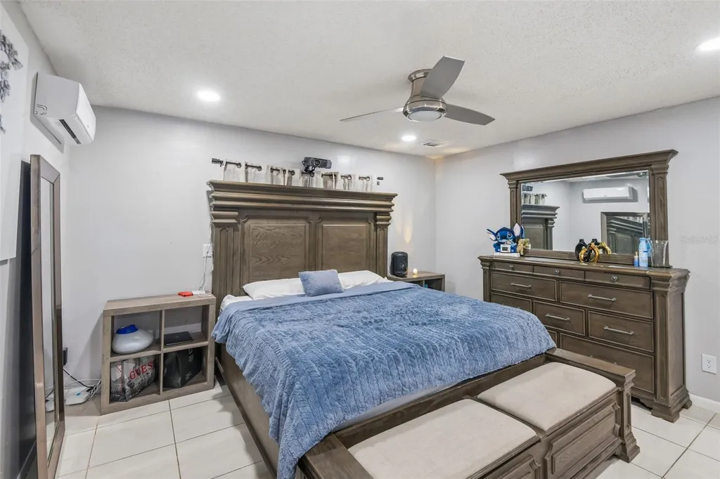 3922 W Robson Street Tampa FL 33614