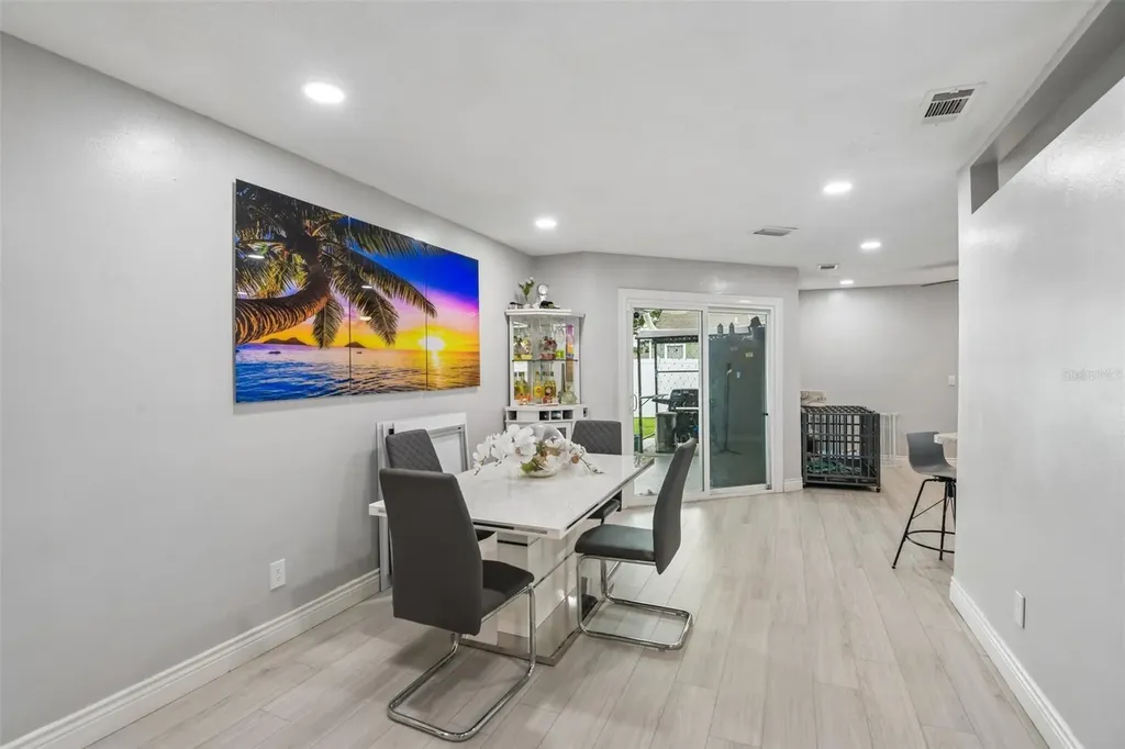 3922 W Robson Street Tampa FL 33614