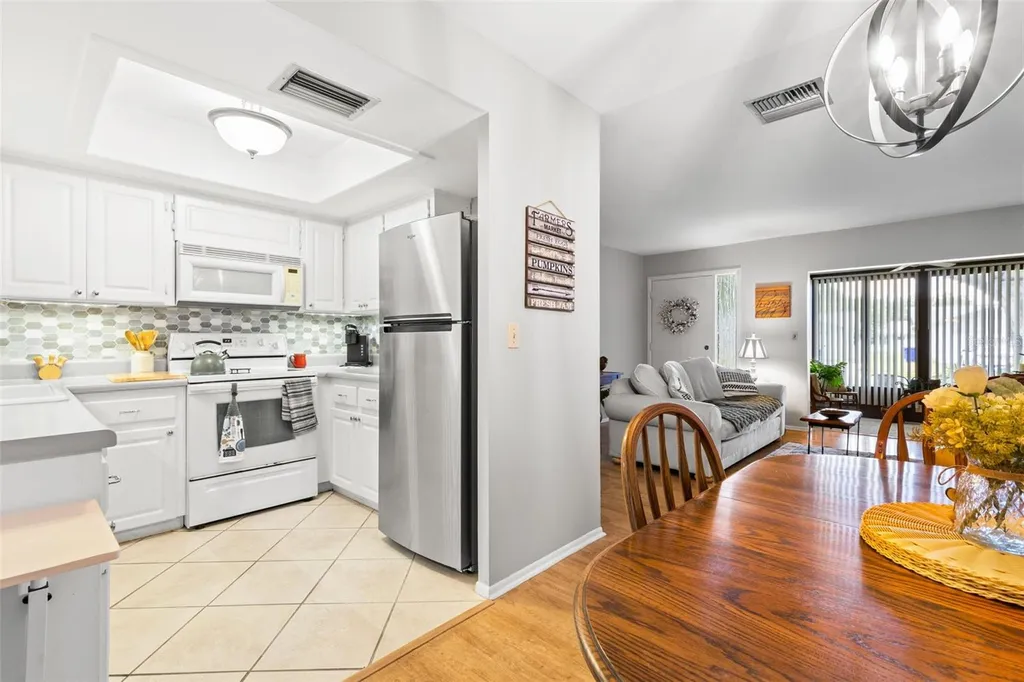 1227 Queen Anne Drive Palm Harbor FL 34684