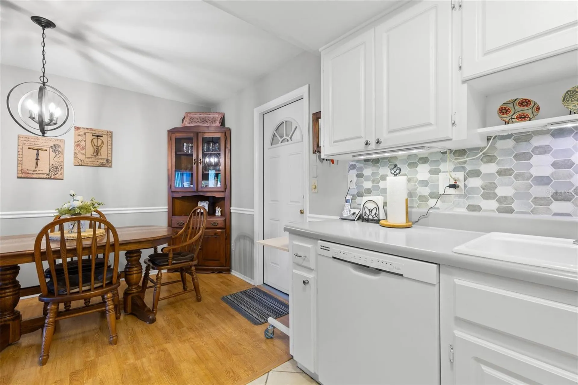 1227 Queen Anne Drive Palm Harbor FL 34684