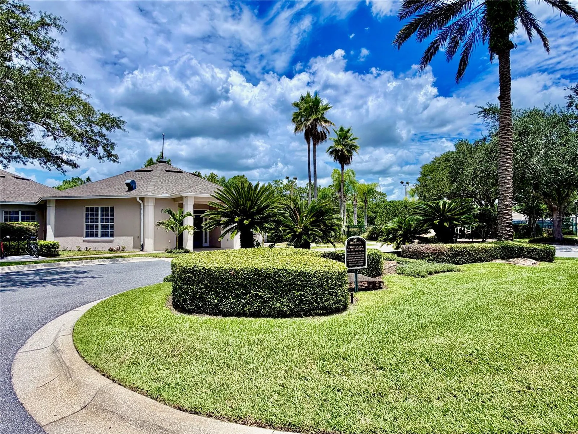 9101 Woodbridge Oak Terrace Orlando FL 32825