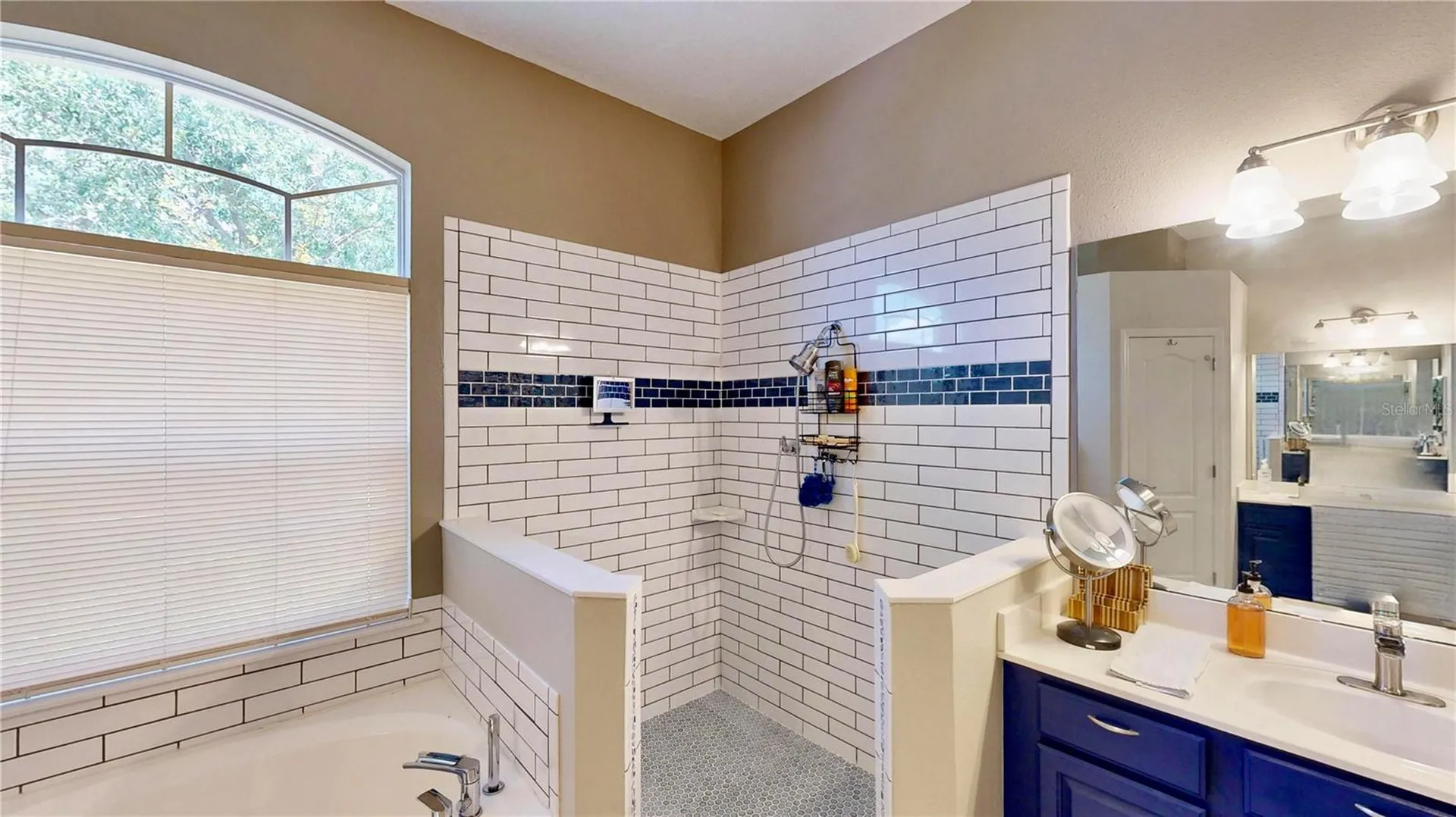 9101 Woodbridge Oak Terrace Orlando FL 32825
