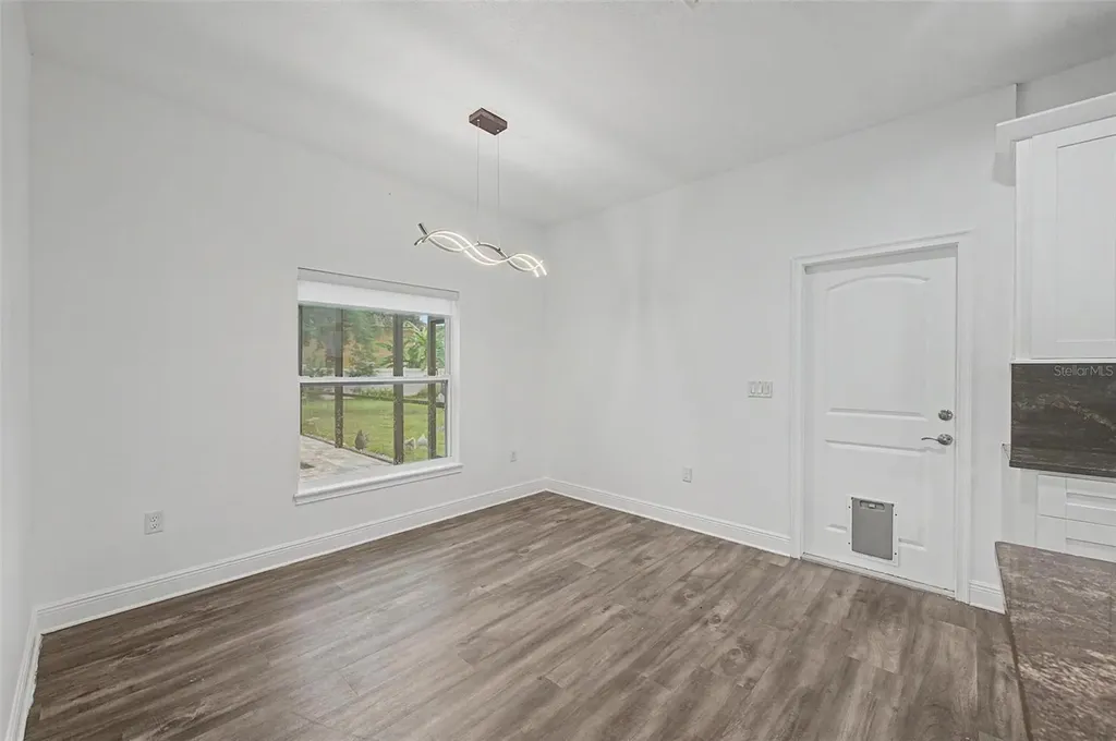 606 Royal Crest Drive Brandon FL 33511
