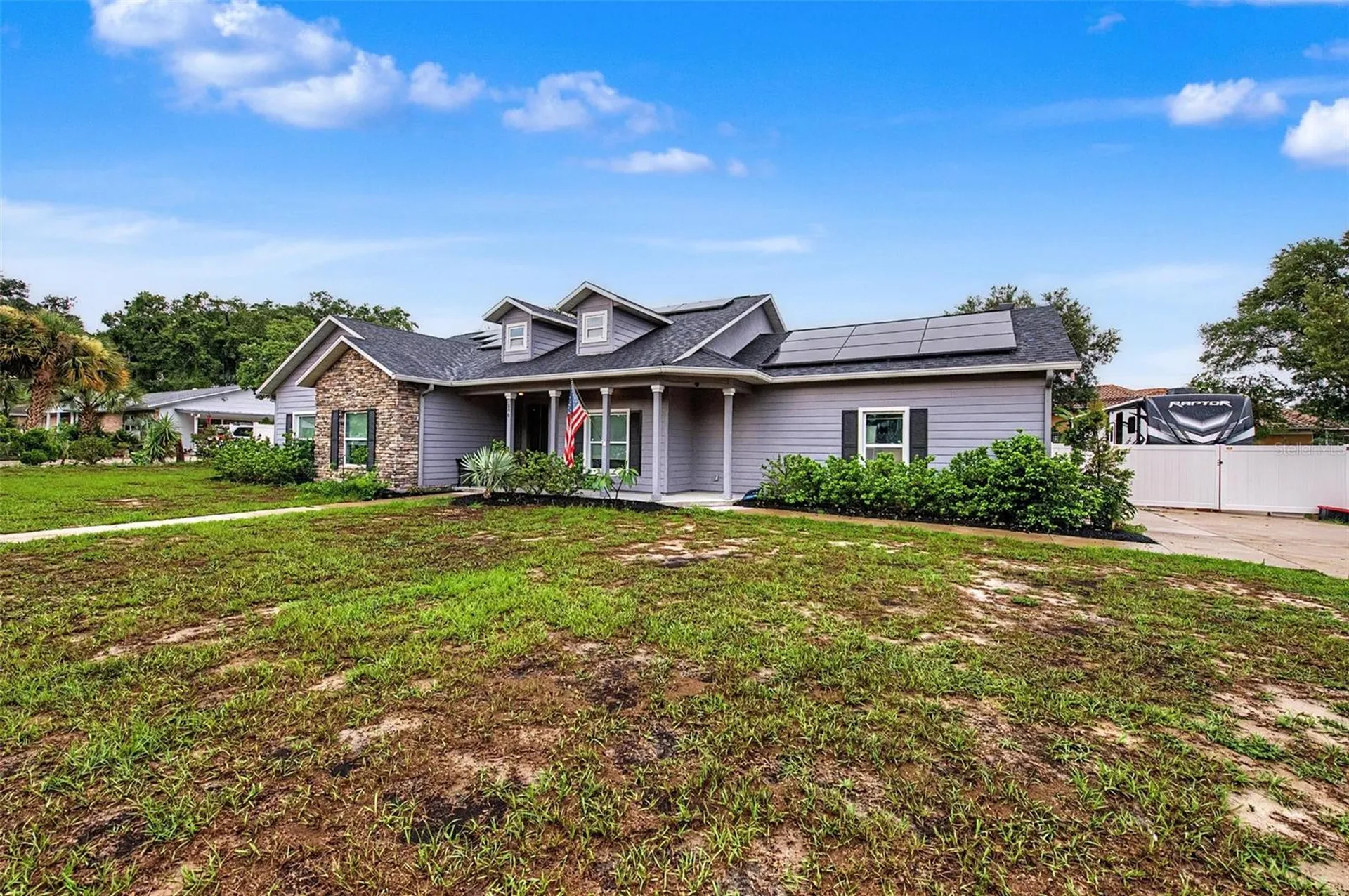 606 Royal Crest Drive Brandon FL 33511