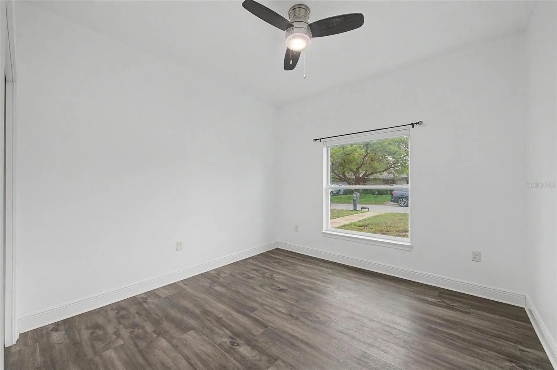 606 Royal Crest Drive Brandon FL 33511