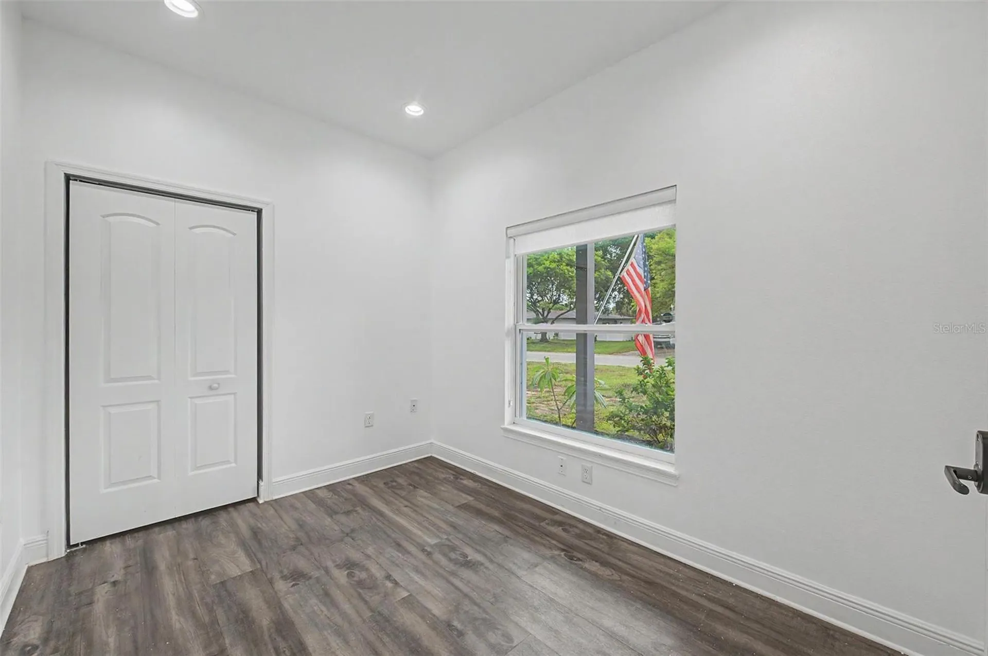 606 Royal Crest Drive Brandon FL 33511