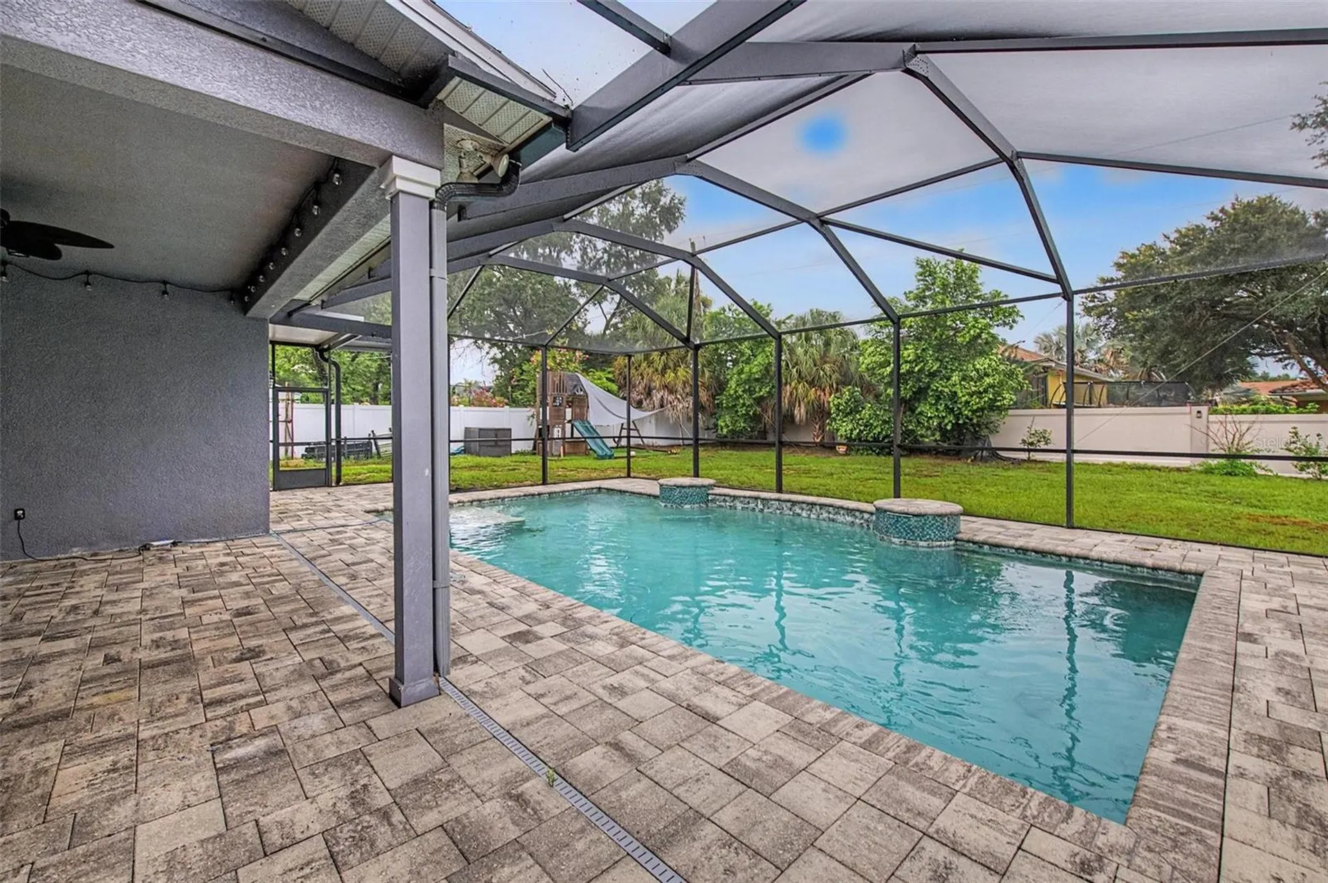 606 Royal Crest Drive Brandon FL 33511