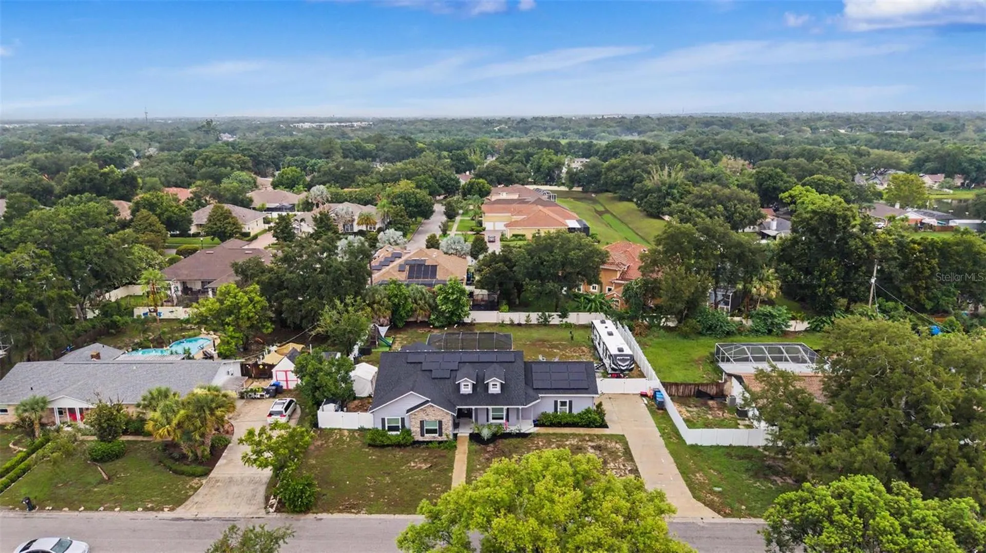 606 Royal Crest Drive Brandon FL 33511